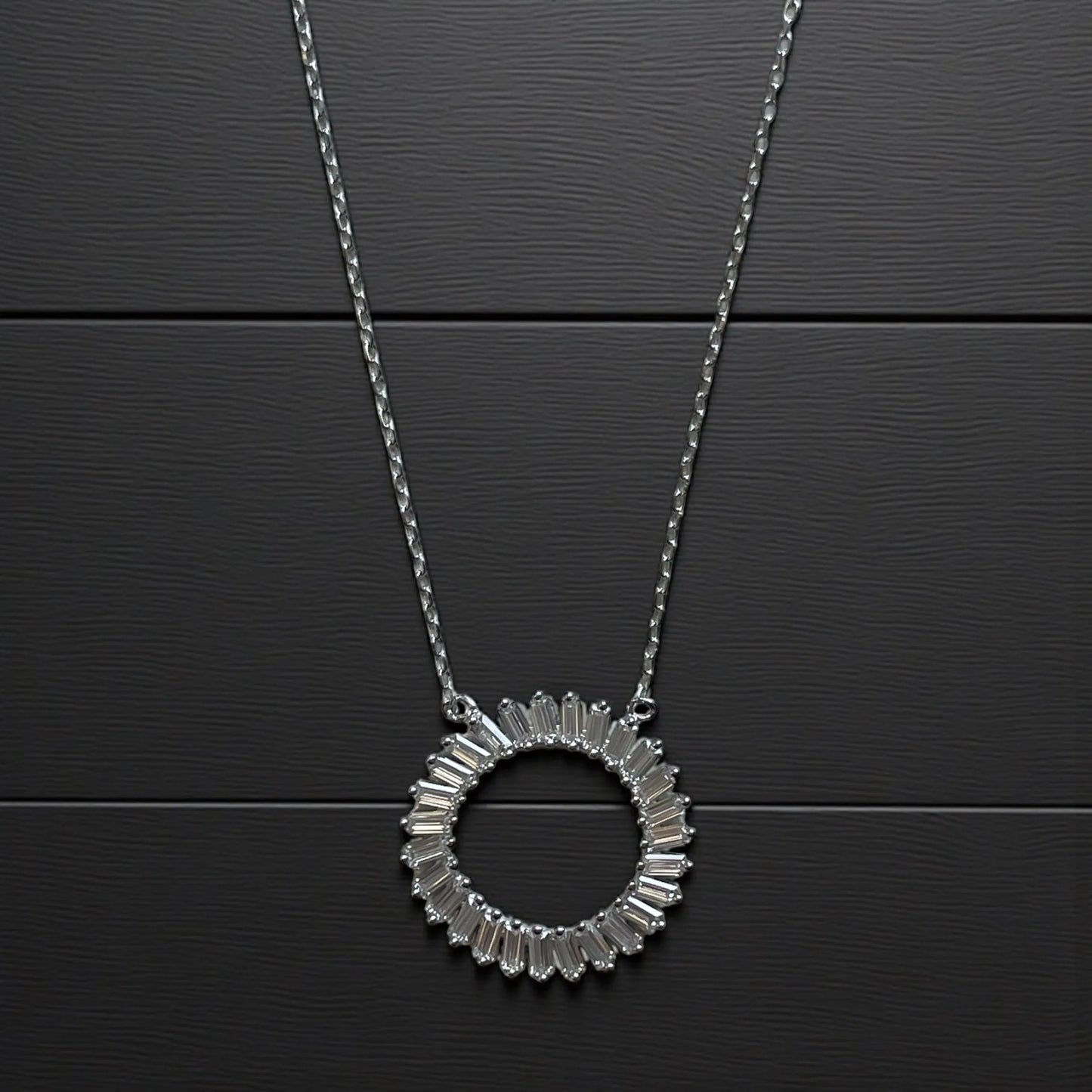 closure-silver-necklace1