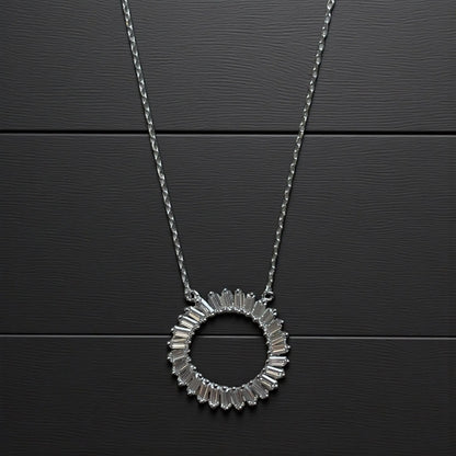 closure-silver-necklace1