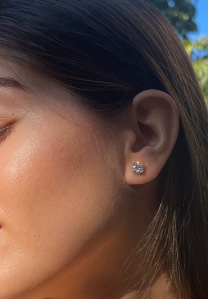 DIVINE FEMININE - Round 2.02 CT