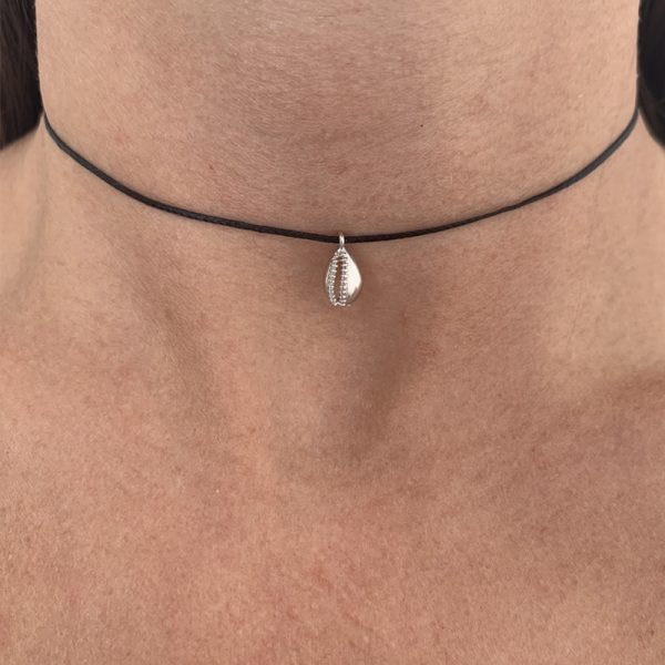 שרשרת צדף כסף קטן