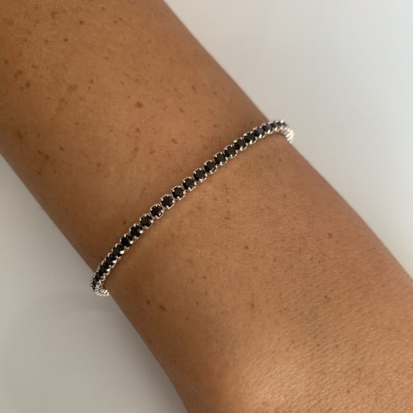 צמיד כסף זירקונים שחורים