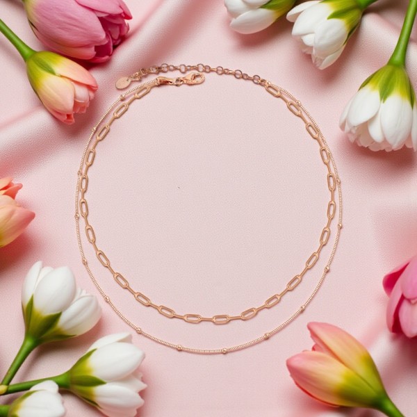 מחוברת ברוזגולד